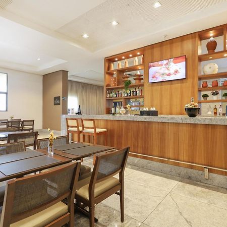 Hy Apartaments & Hotels-Boa Viagem Ресифи Экстерьер фото